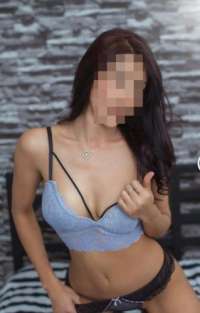 Erdemli Escort: Zevkinize Uygun Bayanınız - Deniz